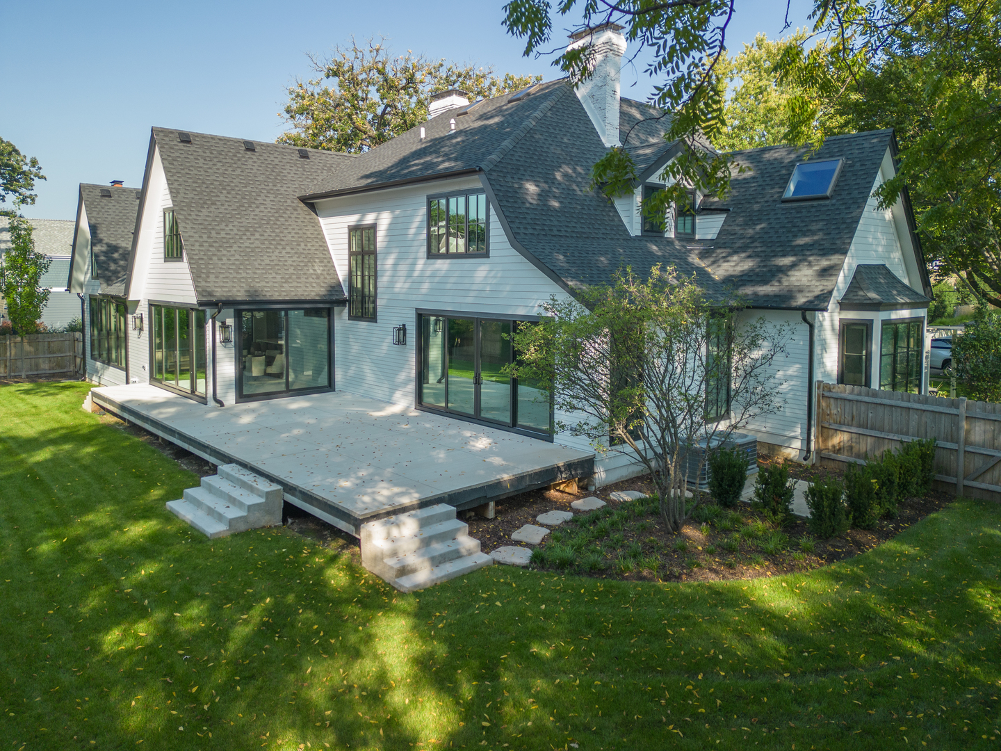 235 W Cook Avenue