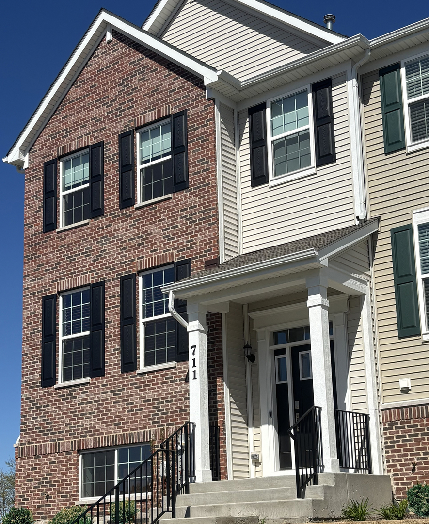 1509 Neubauer Circle Unit: 801