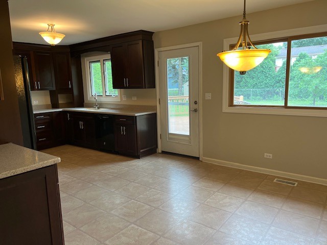 923 Crestfield Avenue