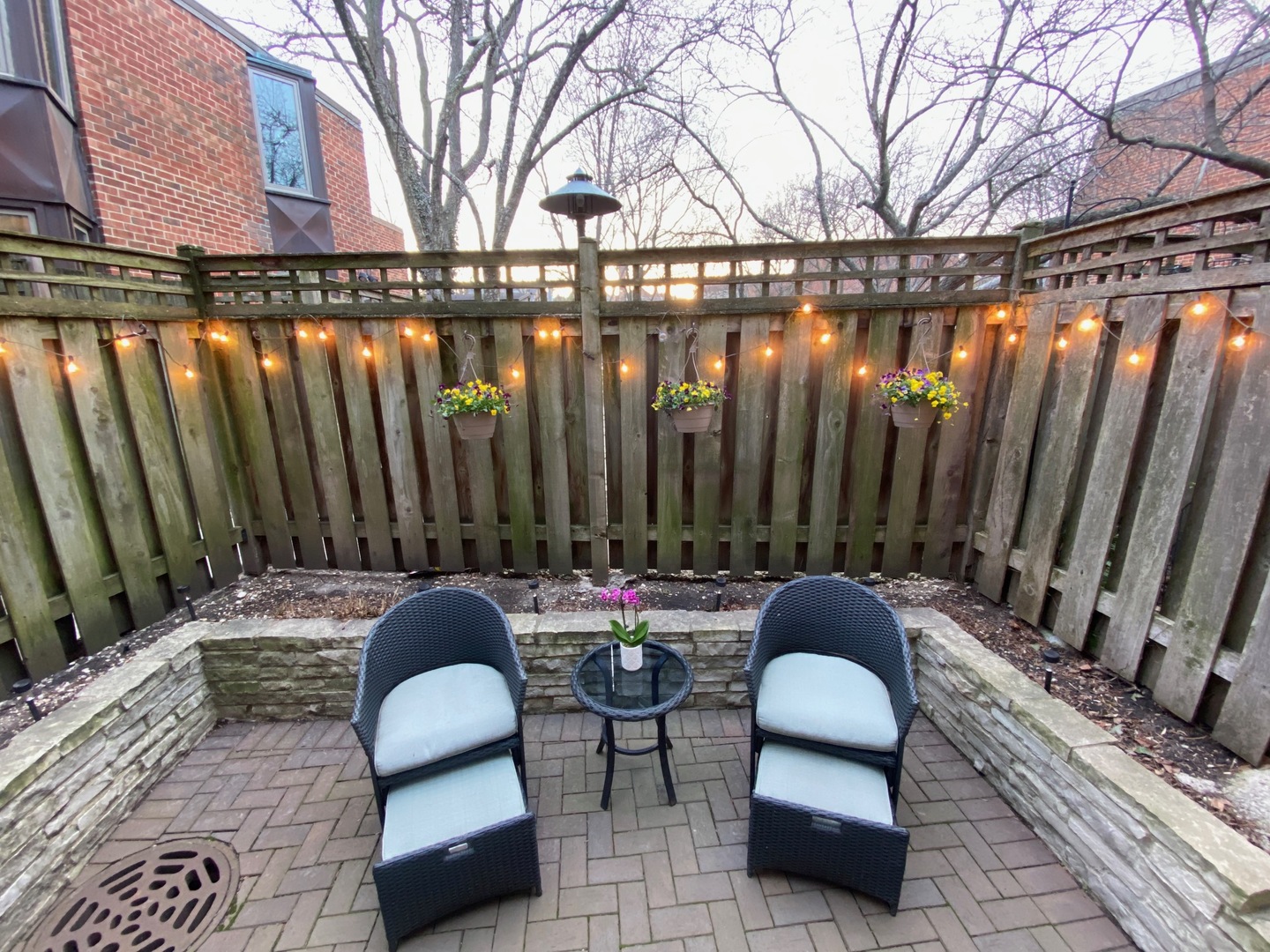 2029 N Larrabee Street Unit: 1