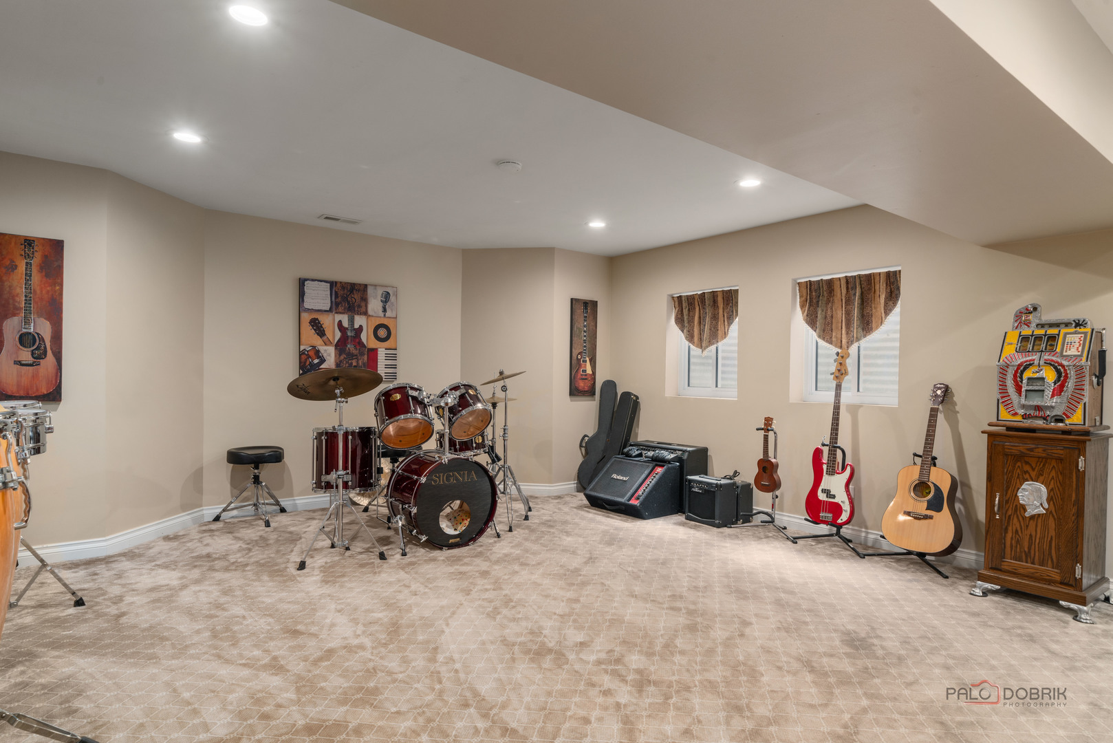 1330 Kurtis Lane