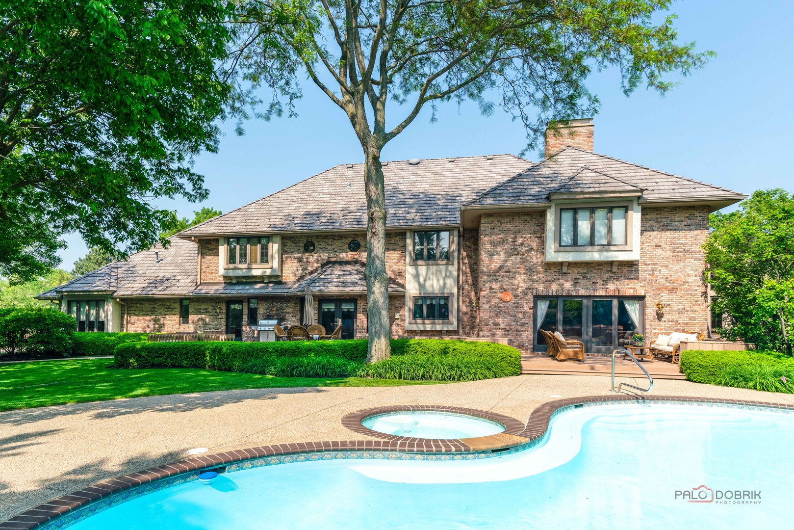 1330 Kurtis Lane