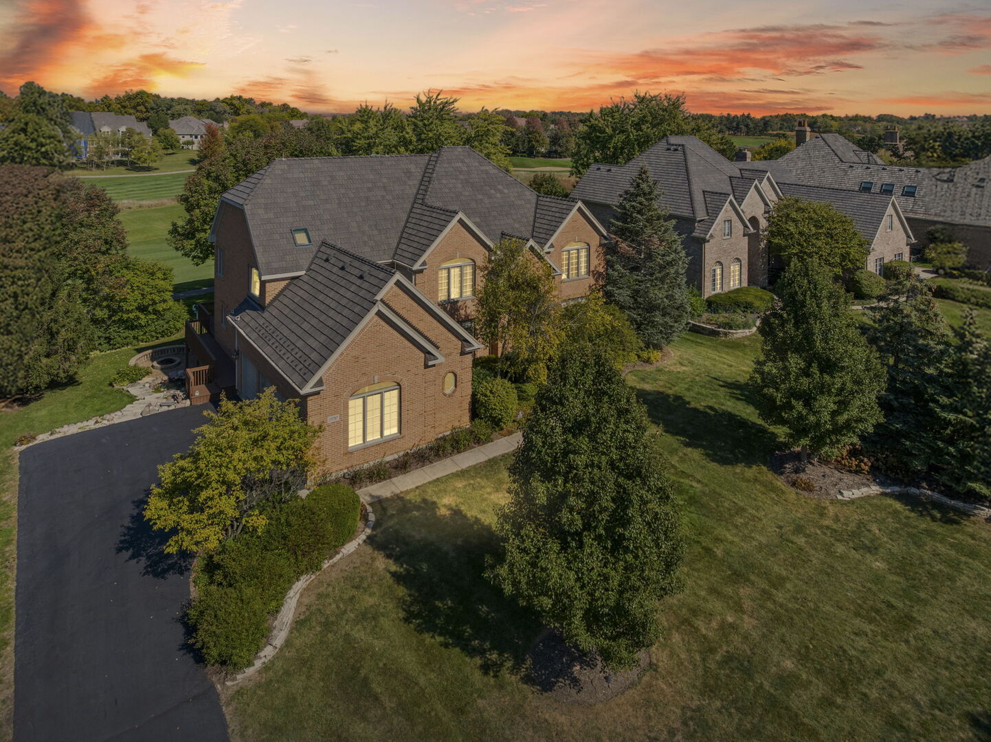 21787 W Vernon Ridge Drive