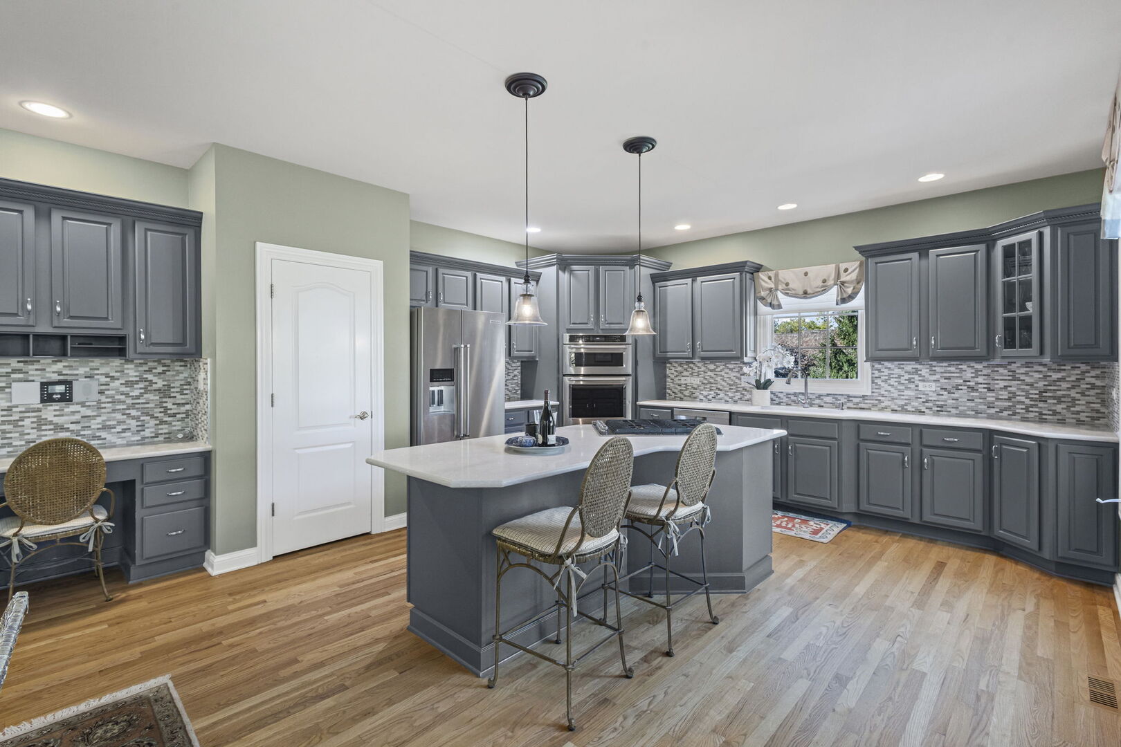 21787 W Vernon Ridge Drive