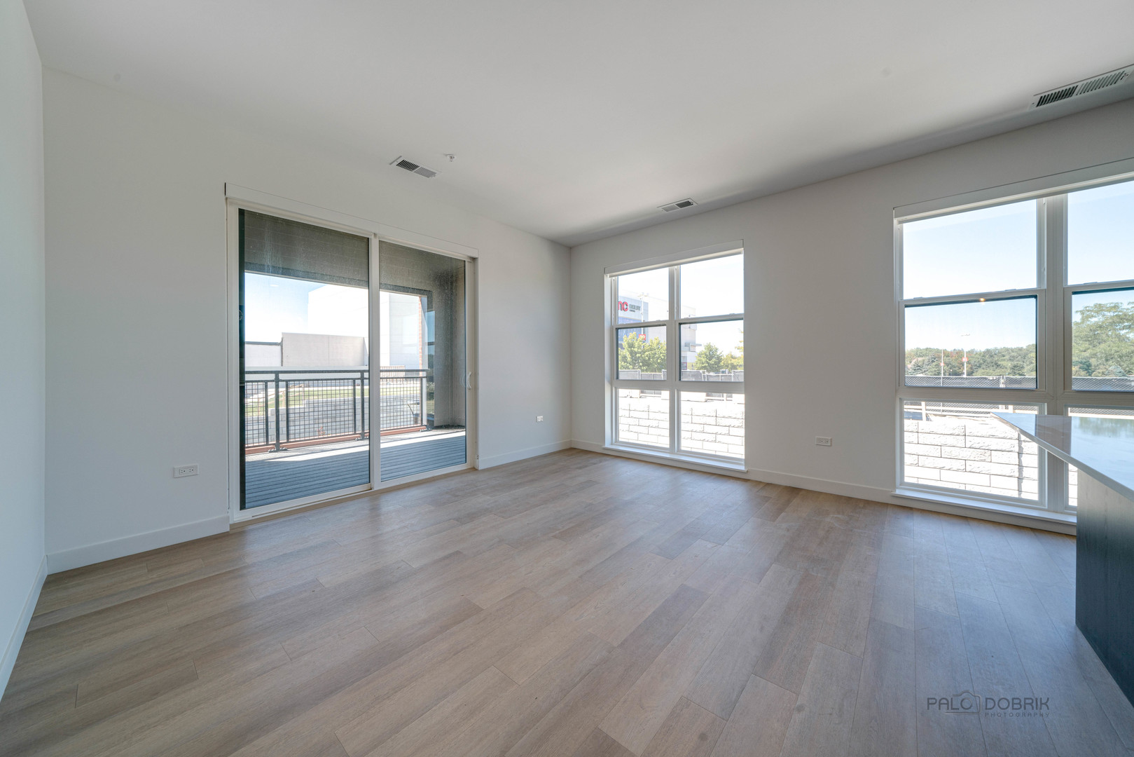 750 Hawthorn Row Unit: 3208