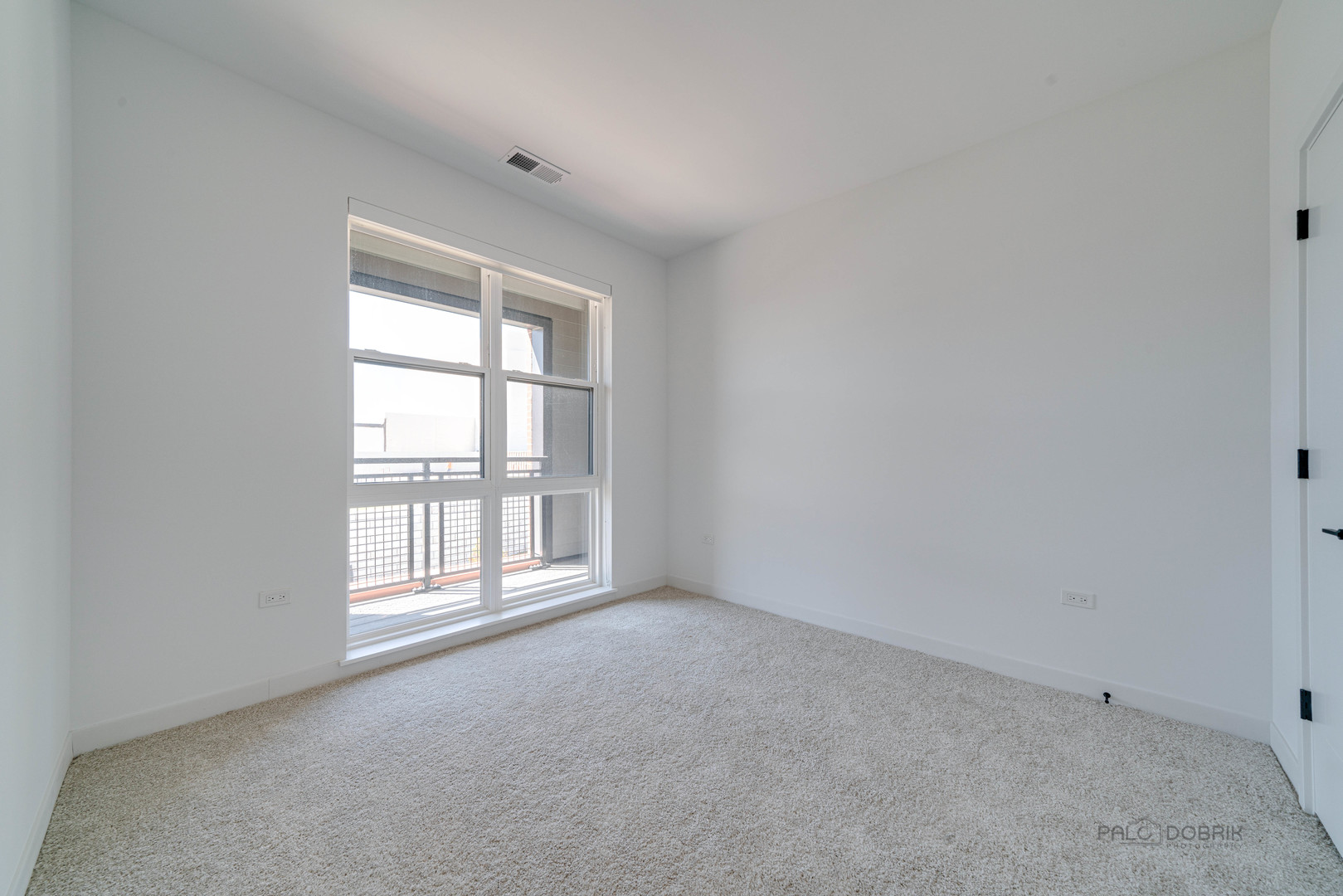 750 Hawthorn Row Unit: 3208