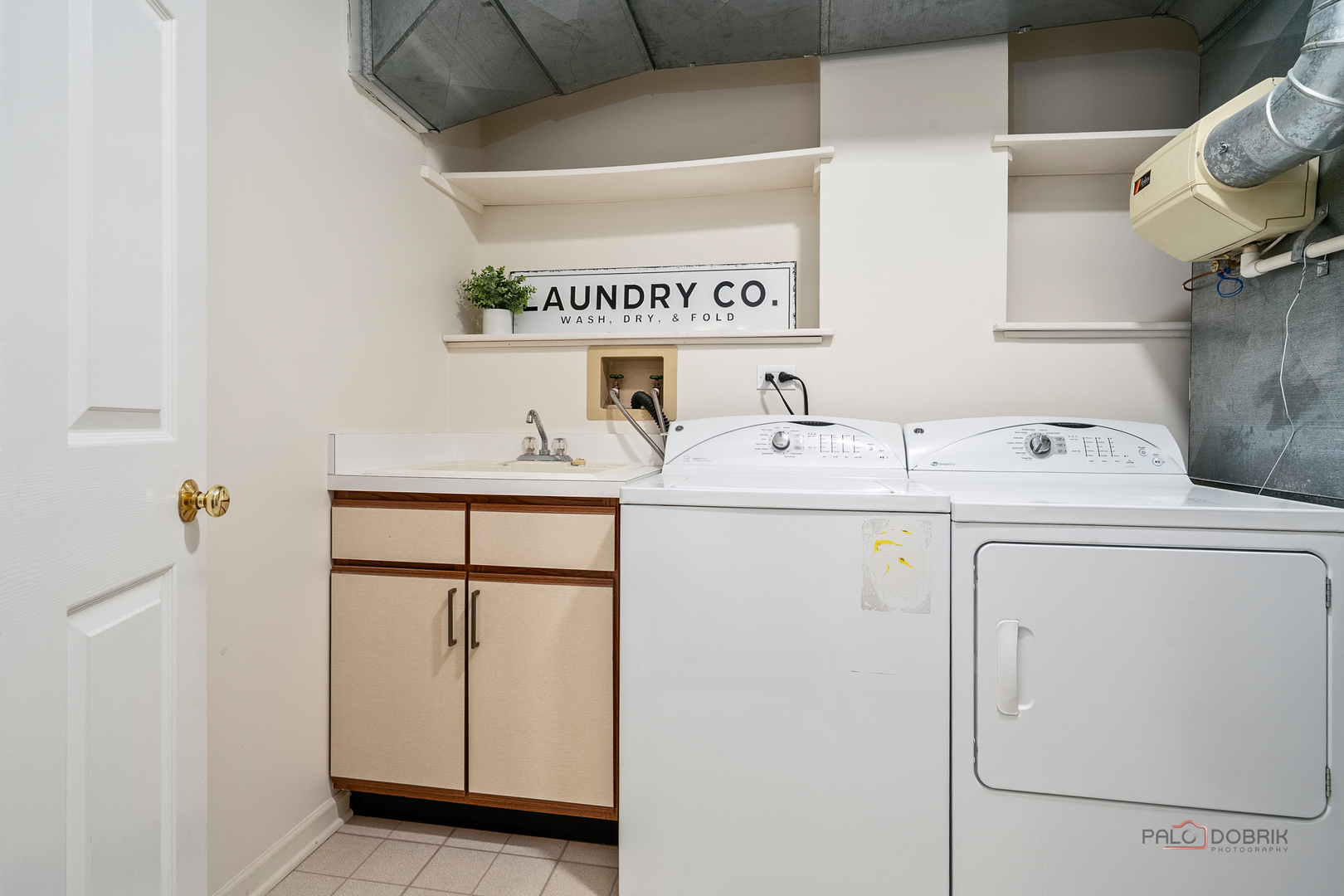 970 Ivy Lane Unit: C