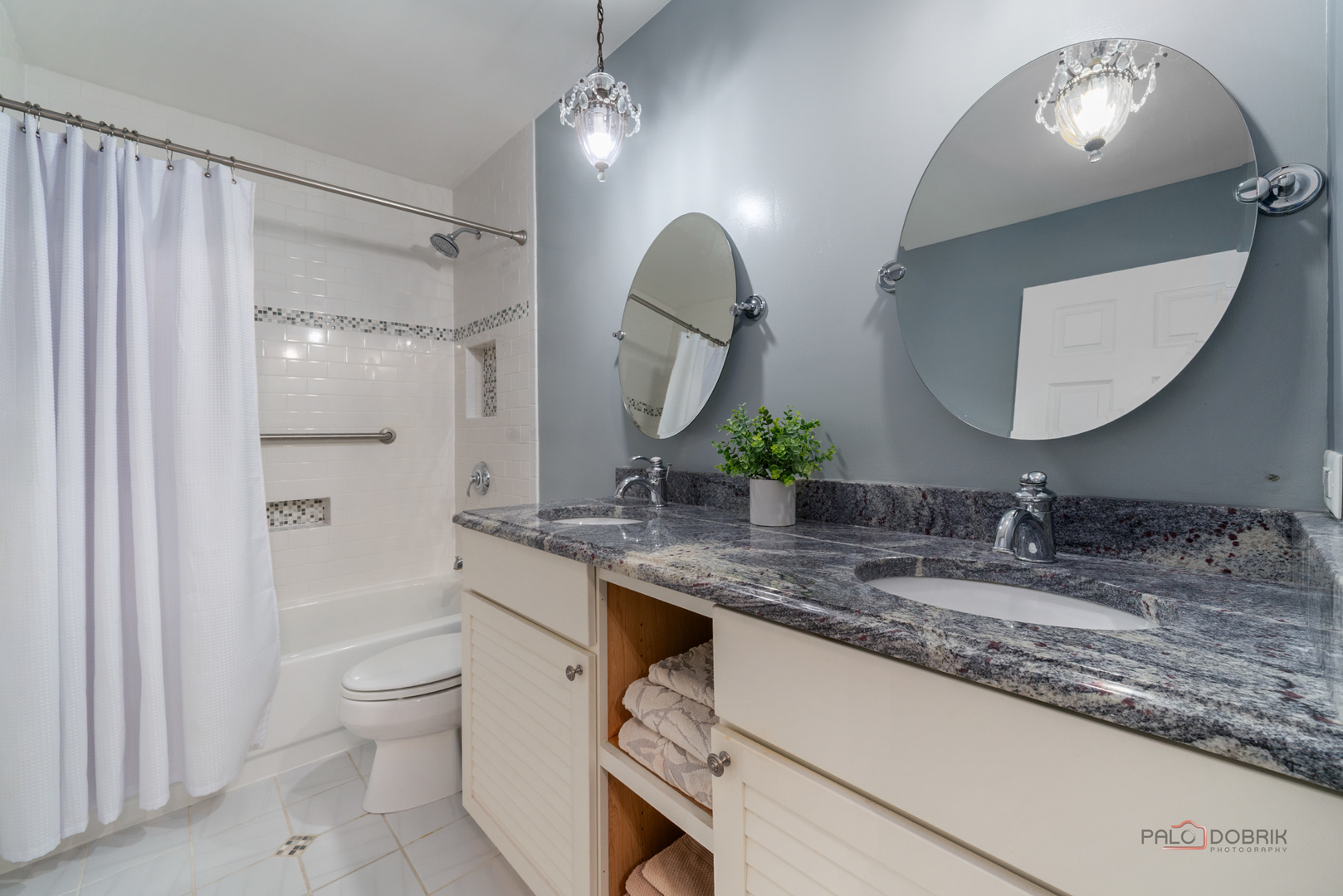 15393 W Oak Spring Road