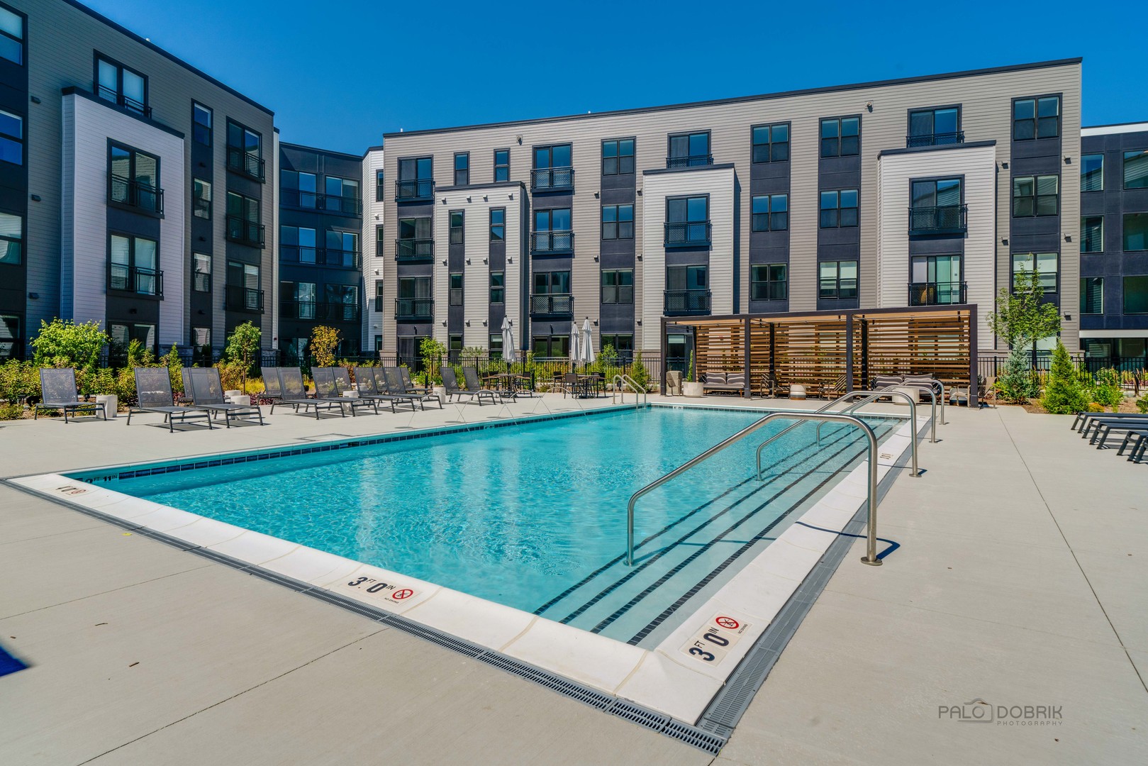 750 Hawthorn Row Unit: 2109