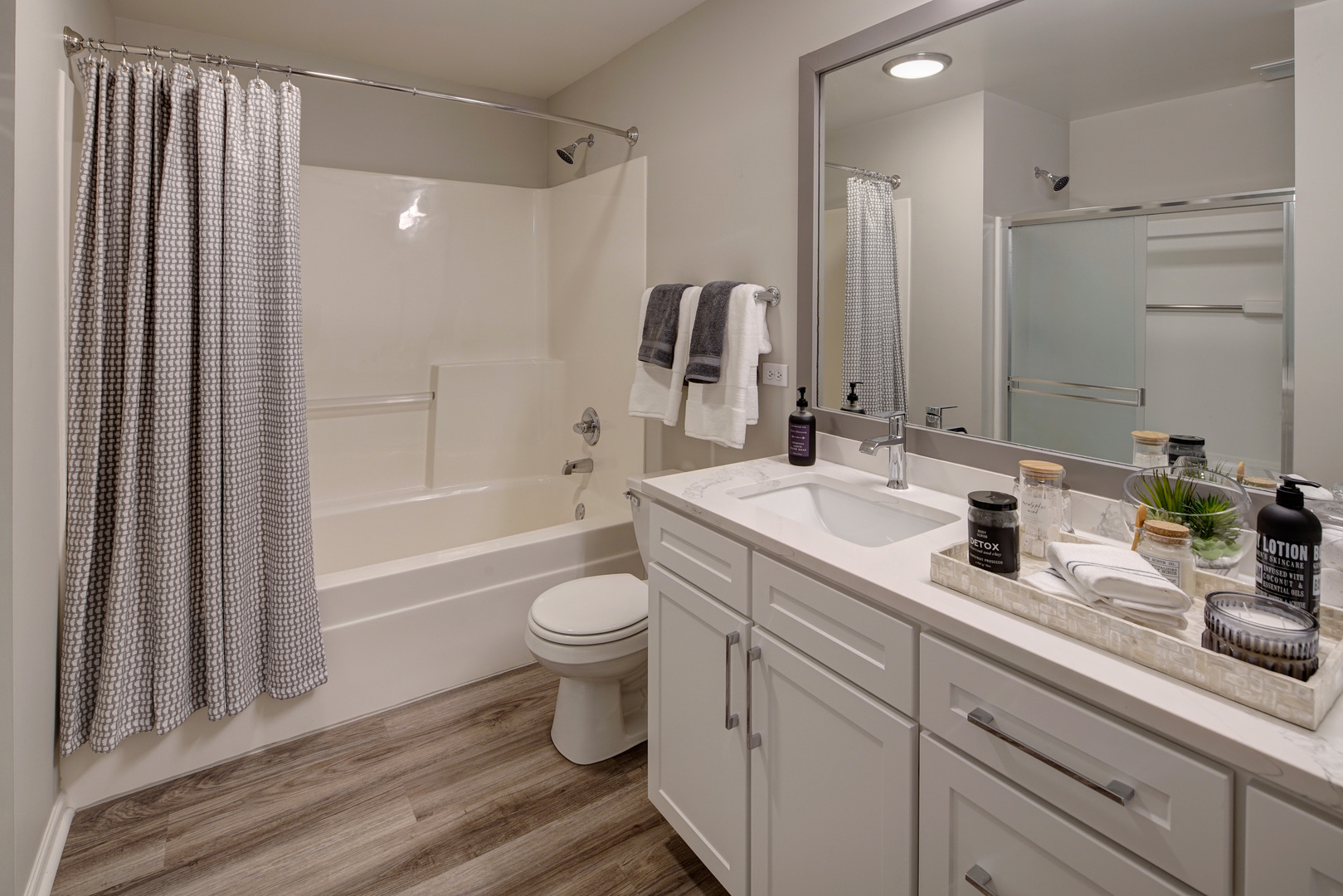 1155 Museum Boulevard Unit: 02-0414