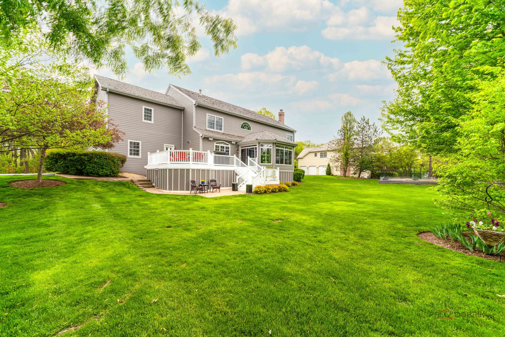 4811 Preserve Parkway