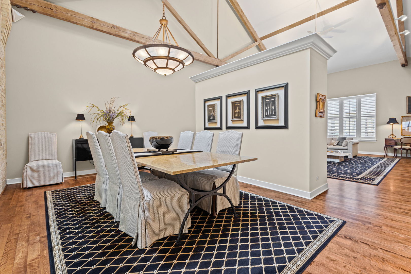 829 Stables Court W
