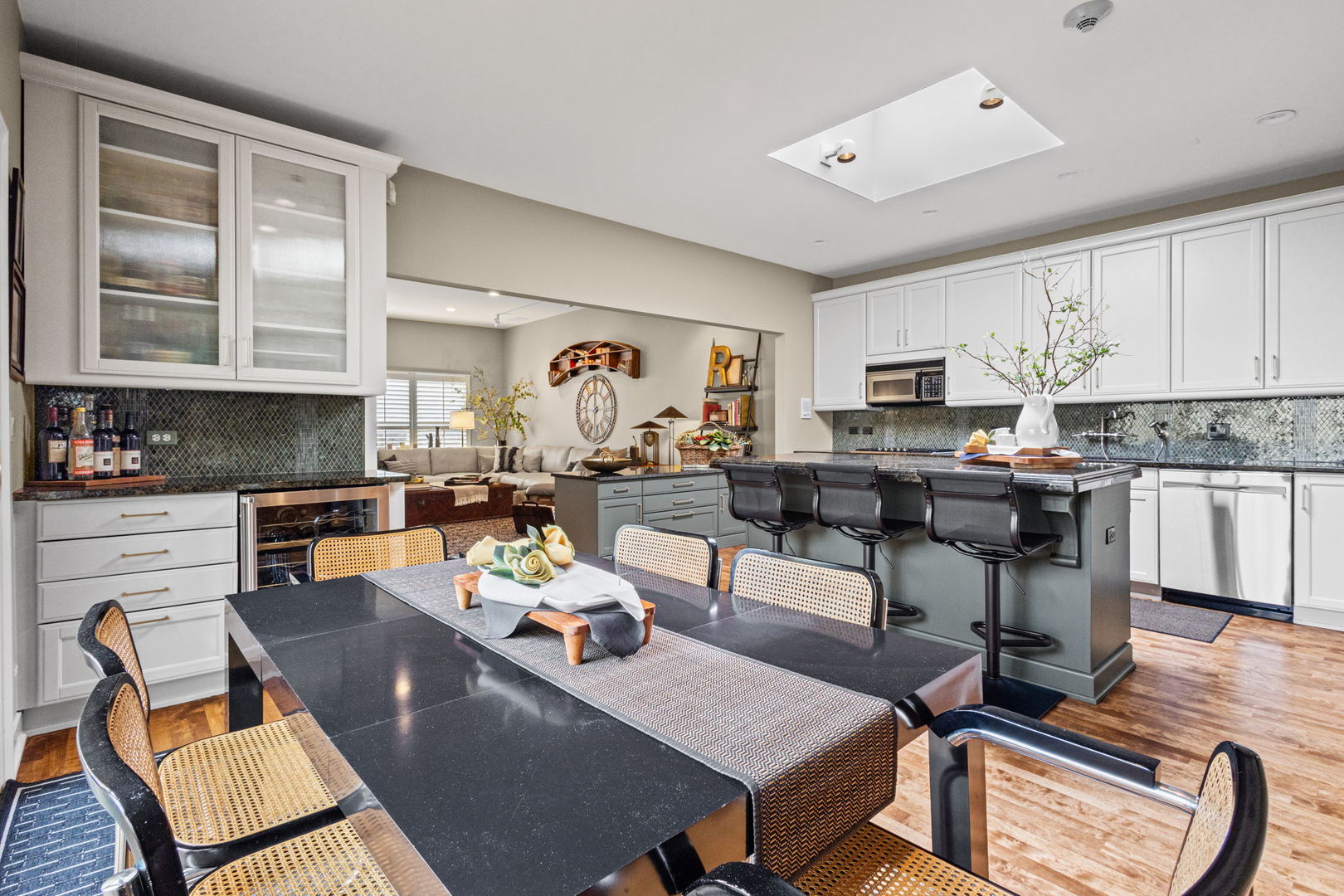 829 Stables Court W