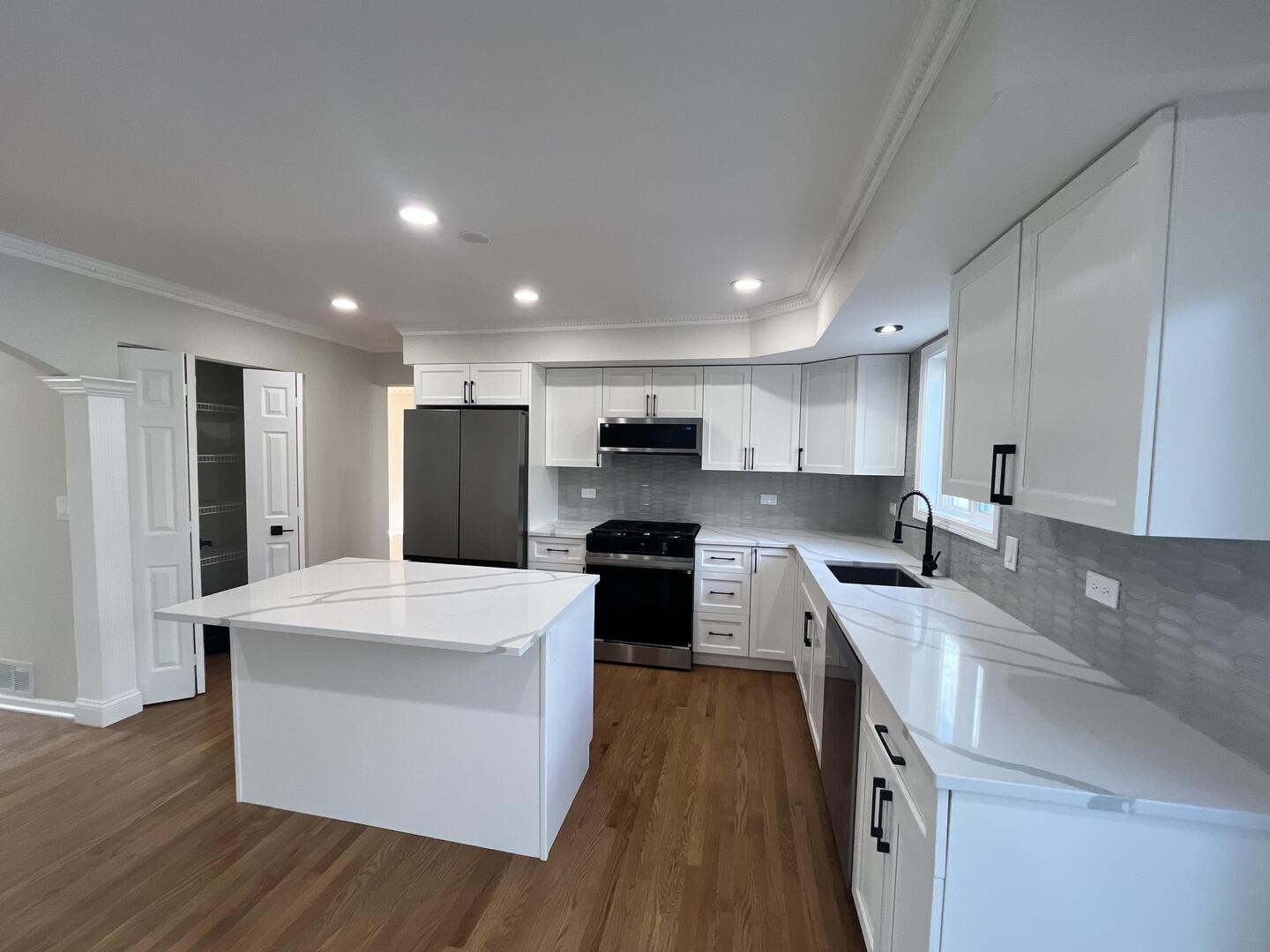 513 Trestle Court