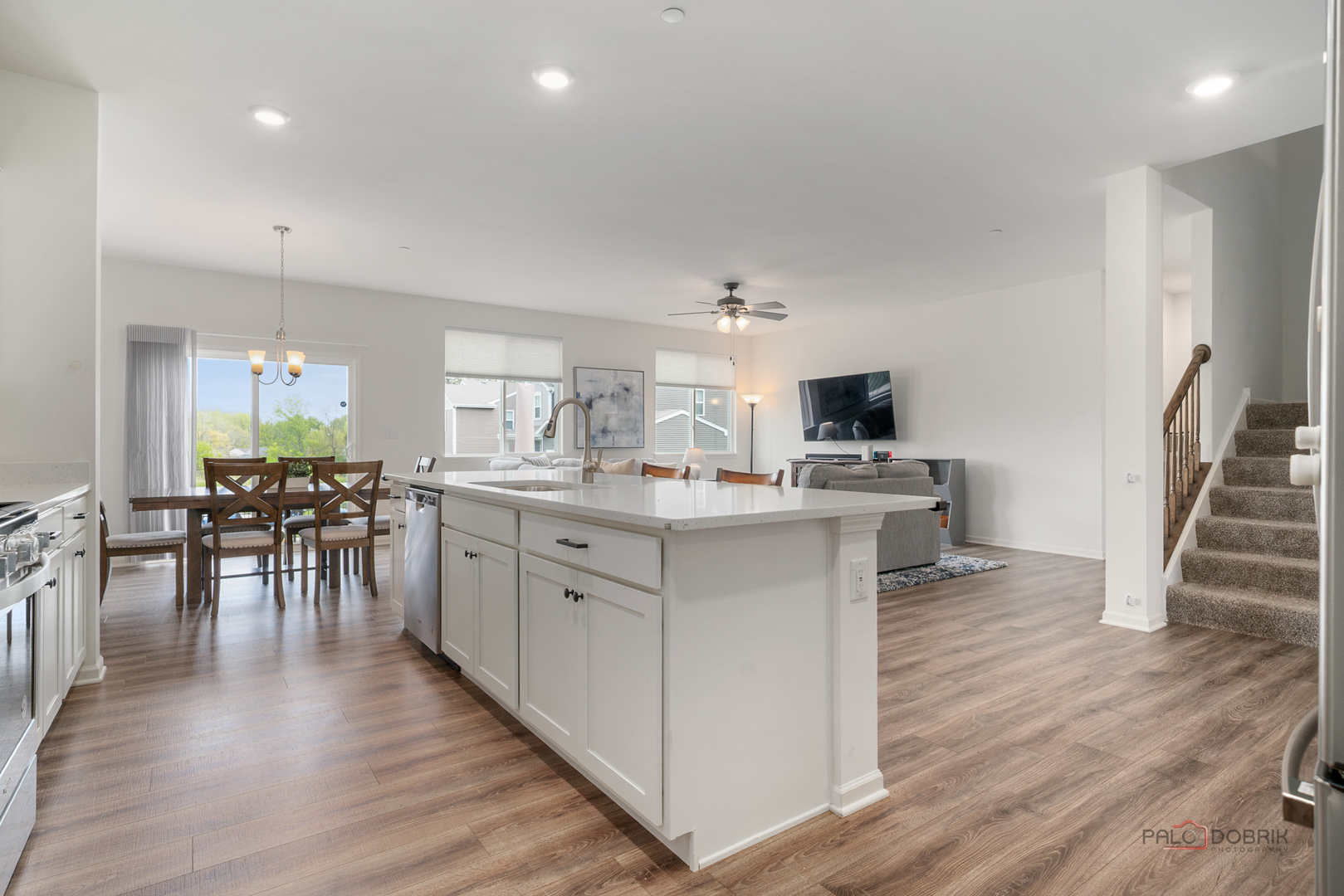 34171 N Partridge Lane