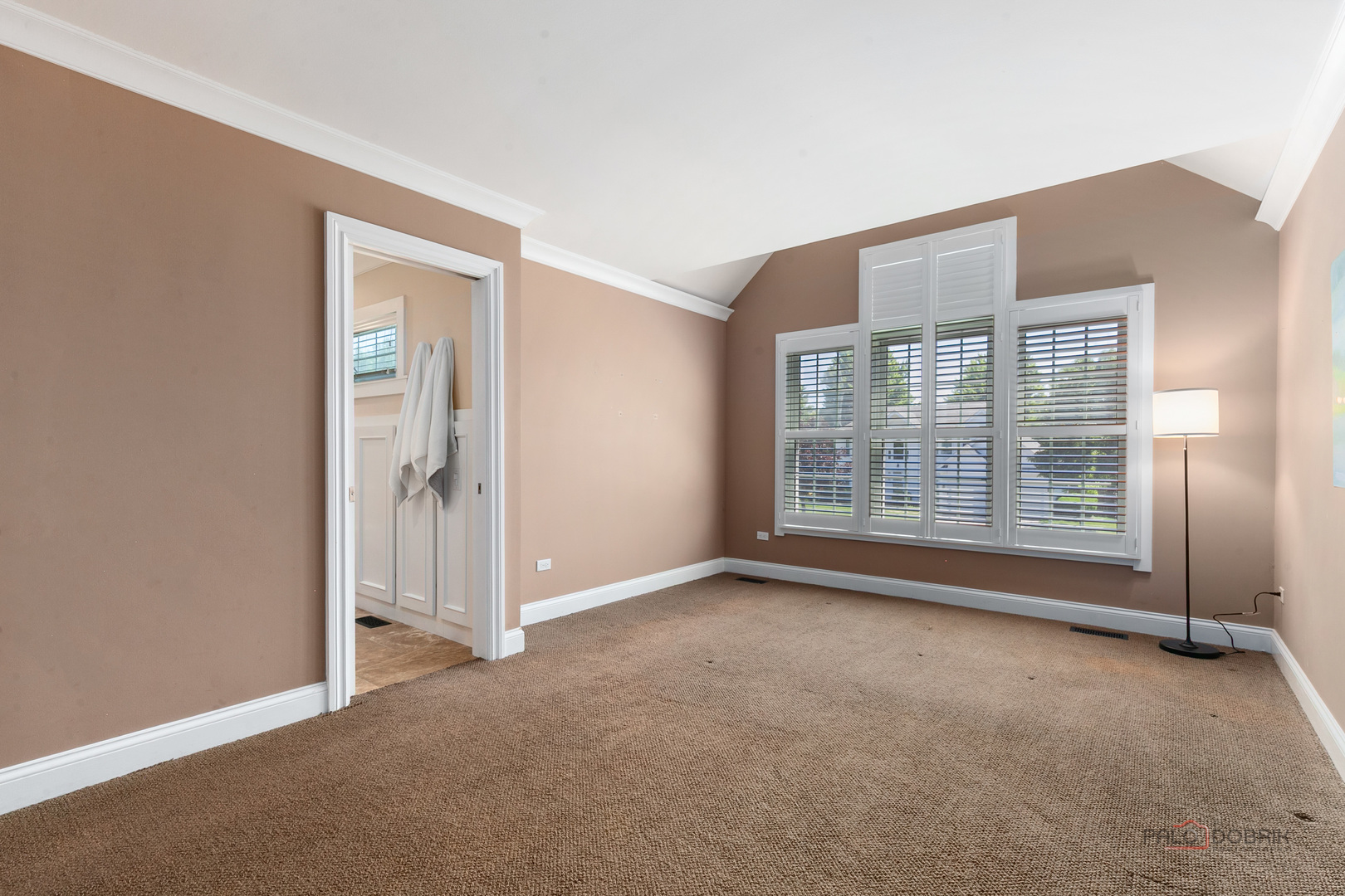 228 Southridge Drive