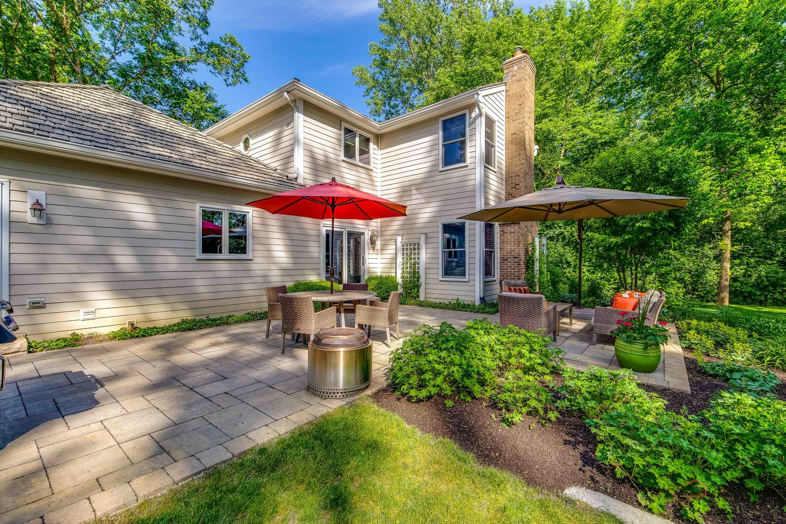 2145 Kenton Lane