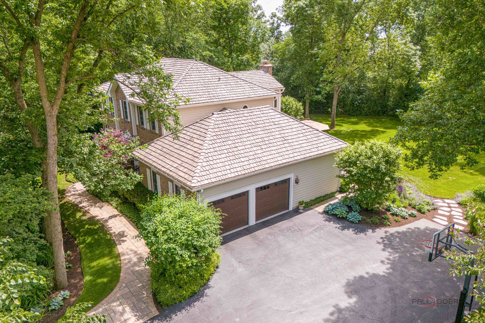 2145 Kenton Lane