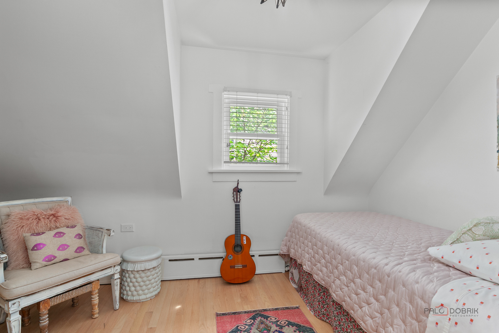 130 E North Avenue