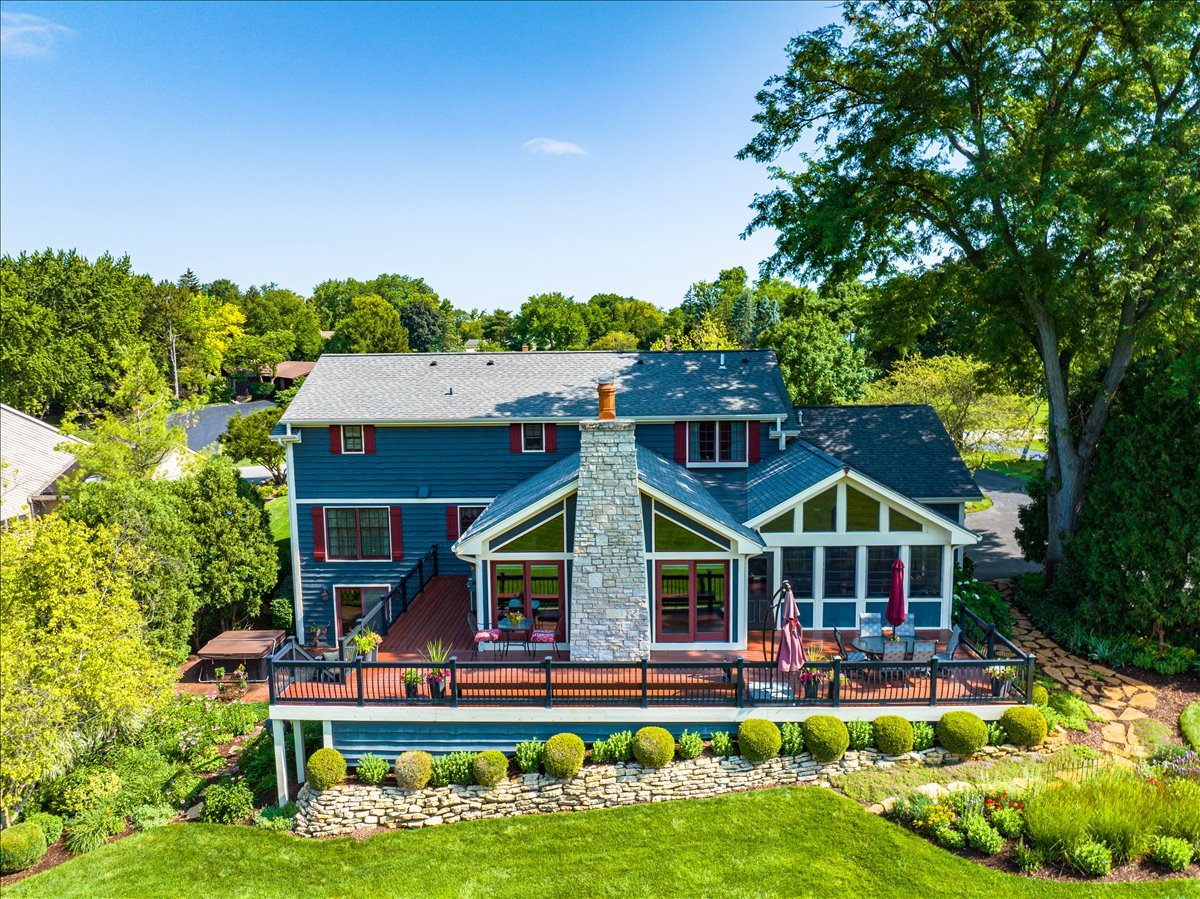 135 Harbor Drive