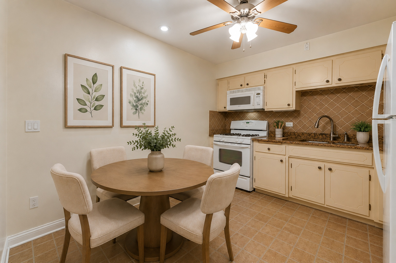 3161 Paris Avenue Unit: 103