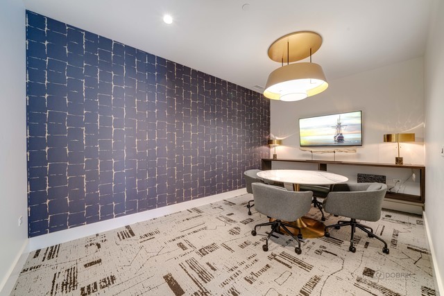 750 Hawthorn Row Unit: 4135