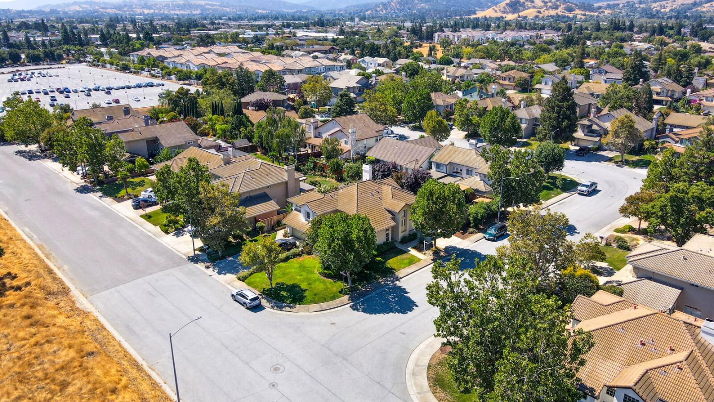 17315 Serene DR