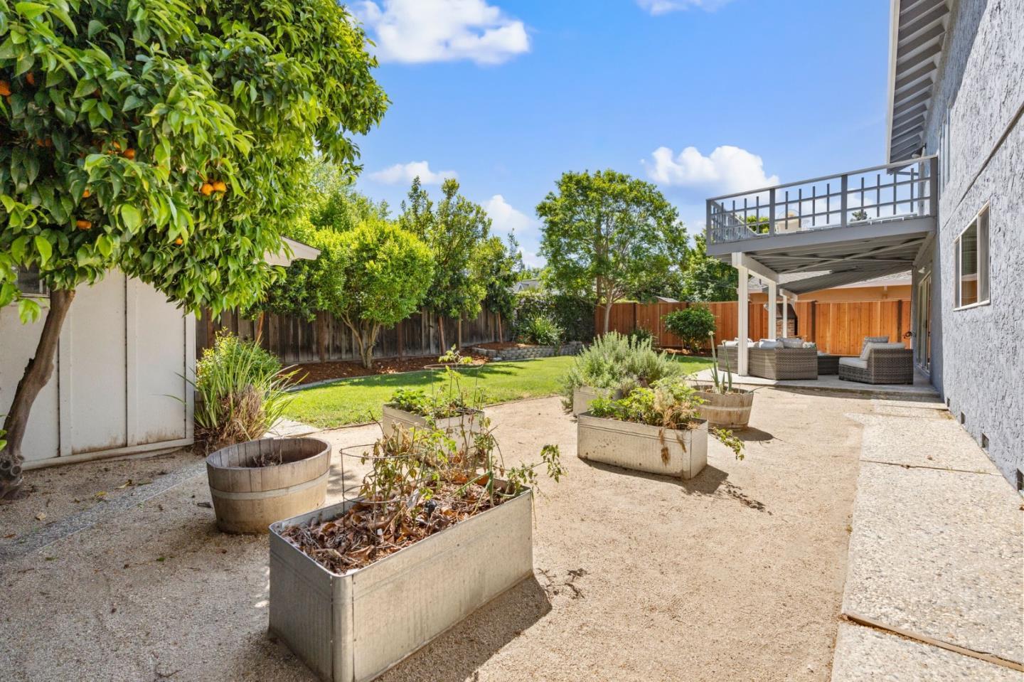 1114 South Genevieve Lane