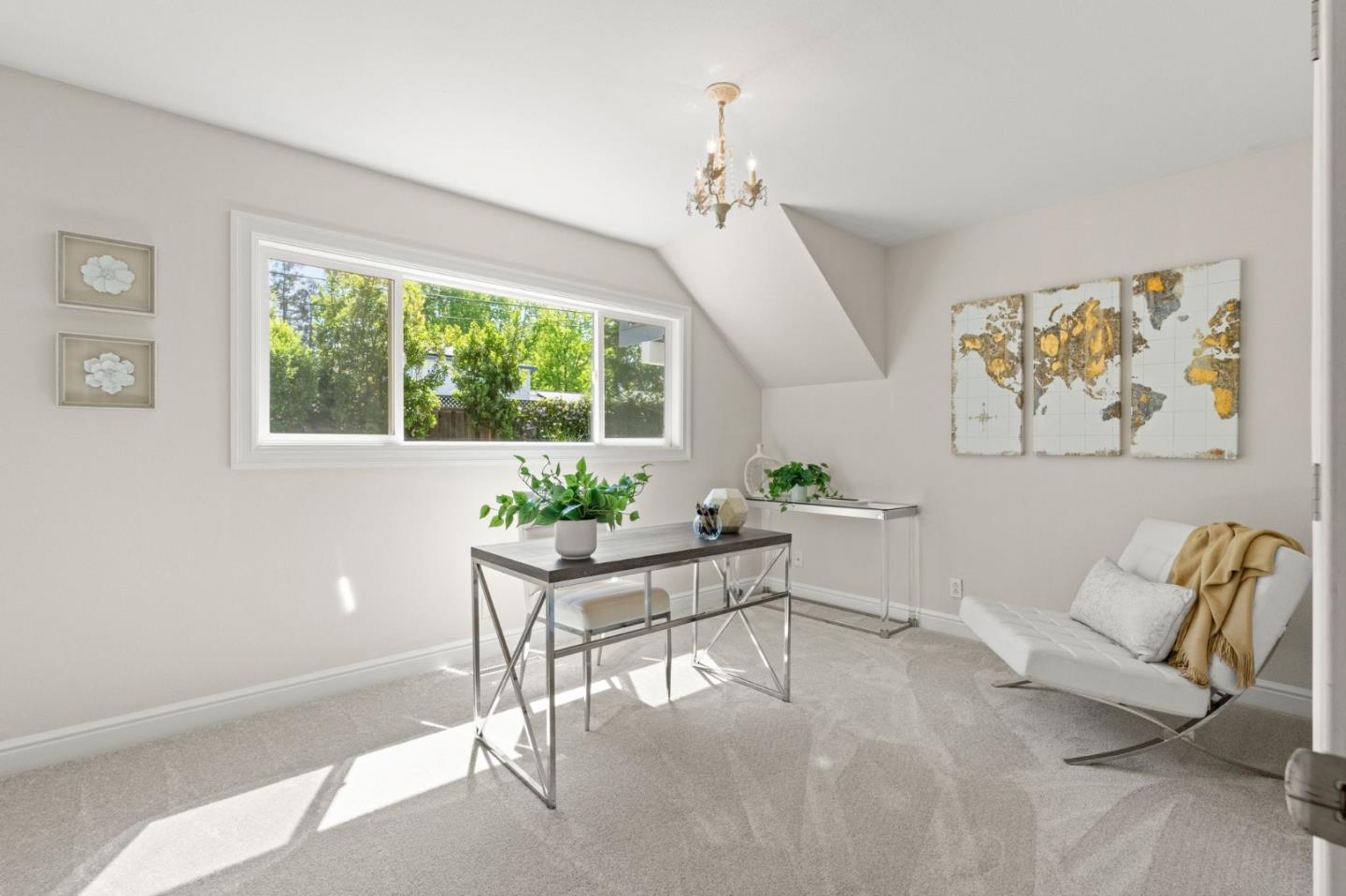 1114 South Genevieve Lane