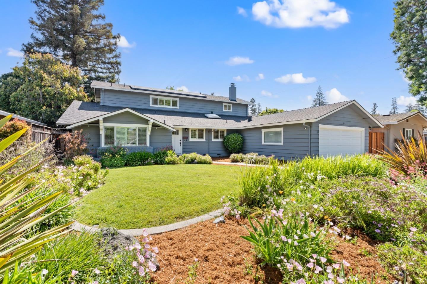 1114 South Genevieve Lane