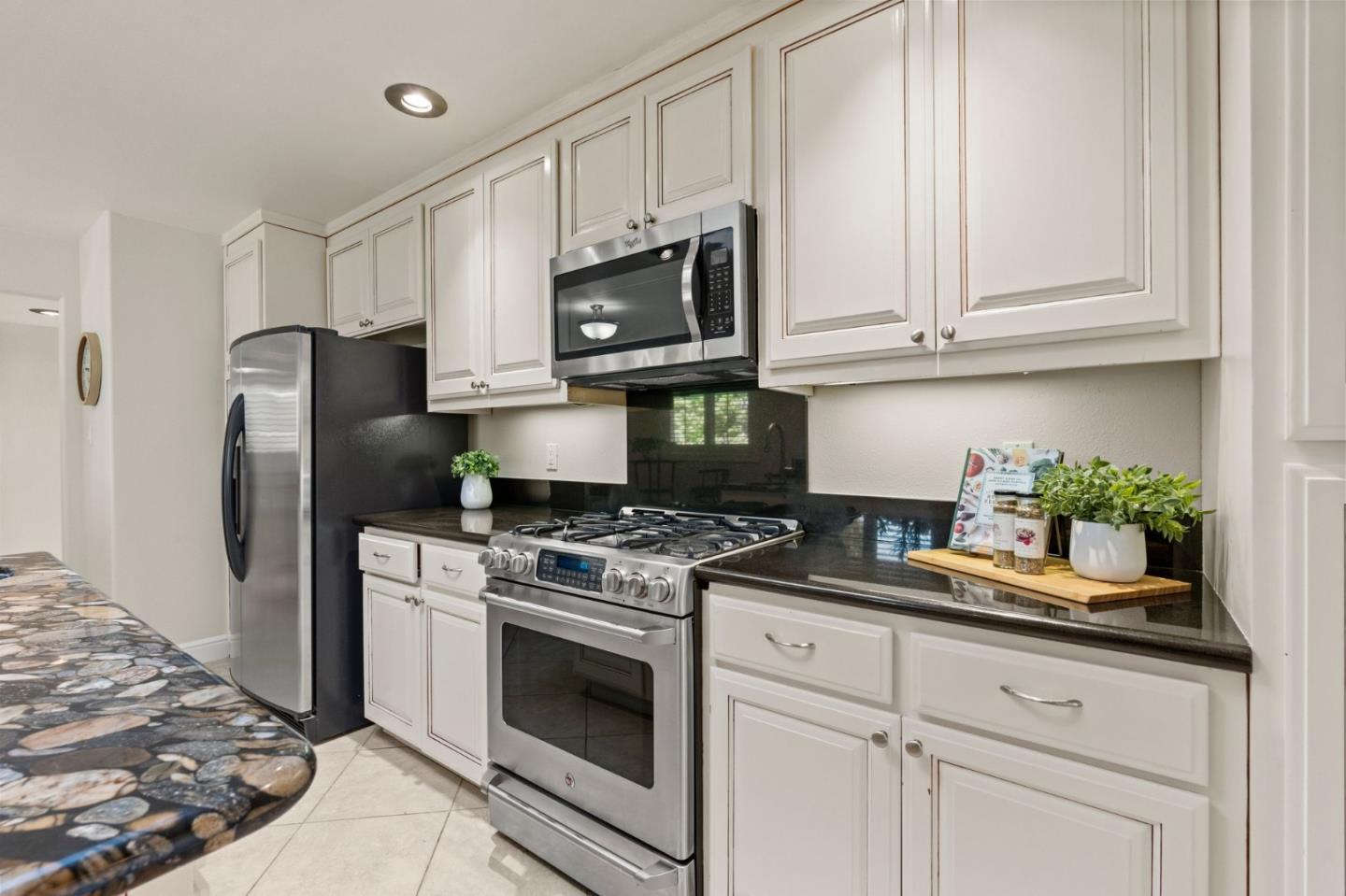 1114 South Genevieve Lane