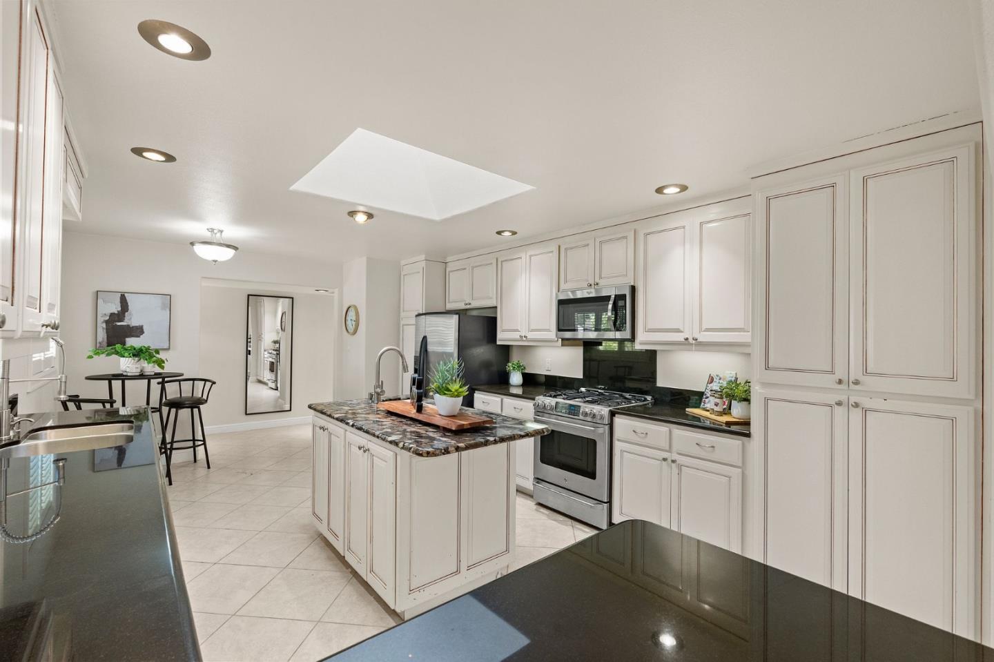 1114 South Genevieve Lane