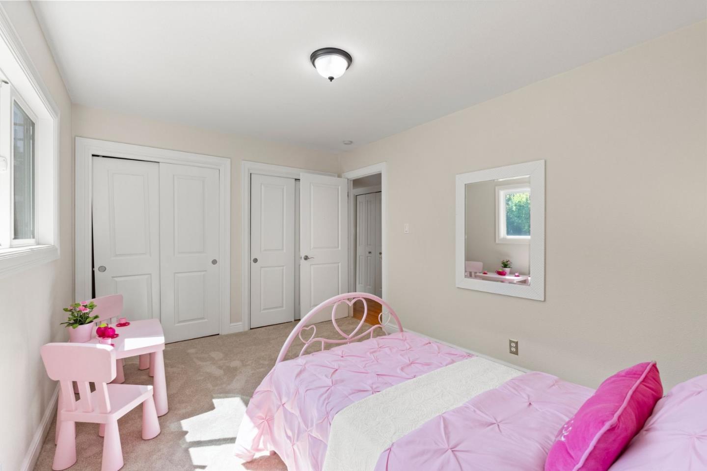 1114 South Genevieve Lane