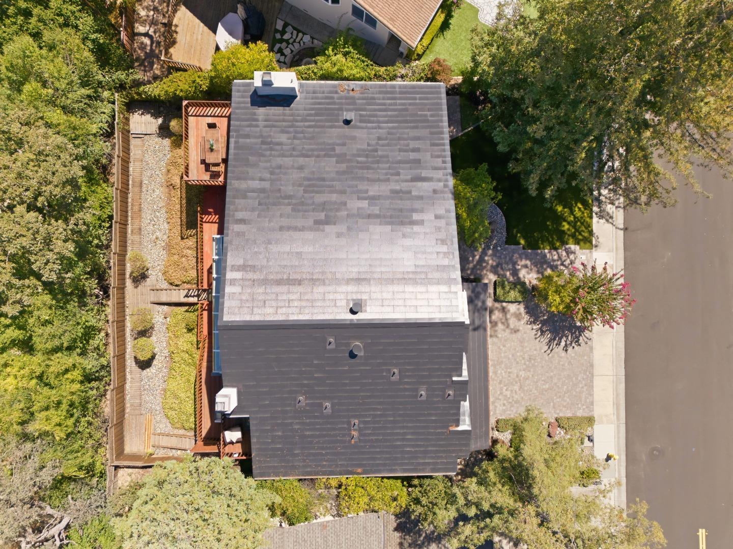 1667 Glenrock CT