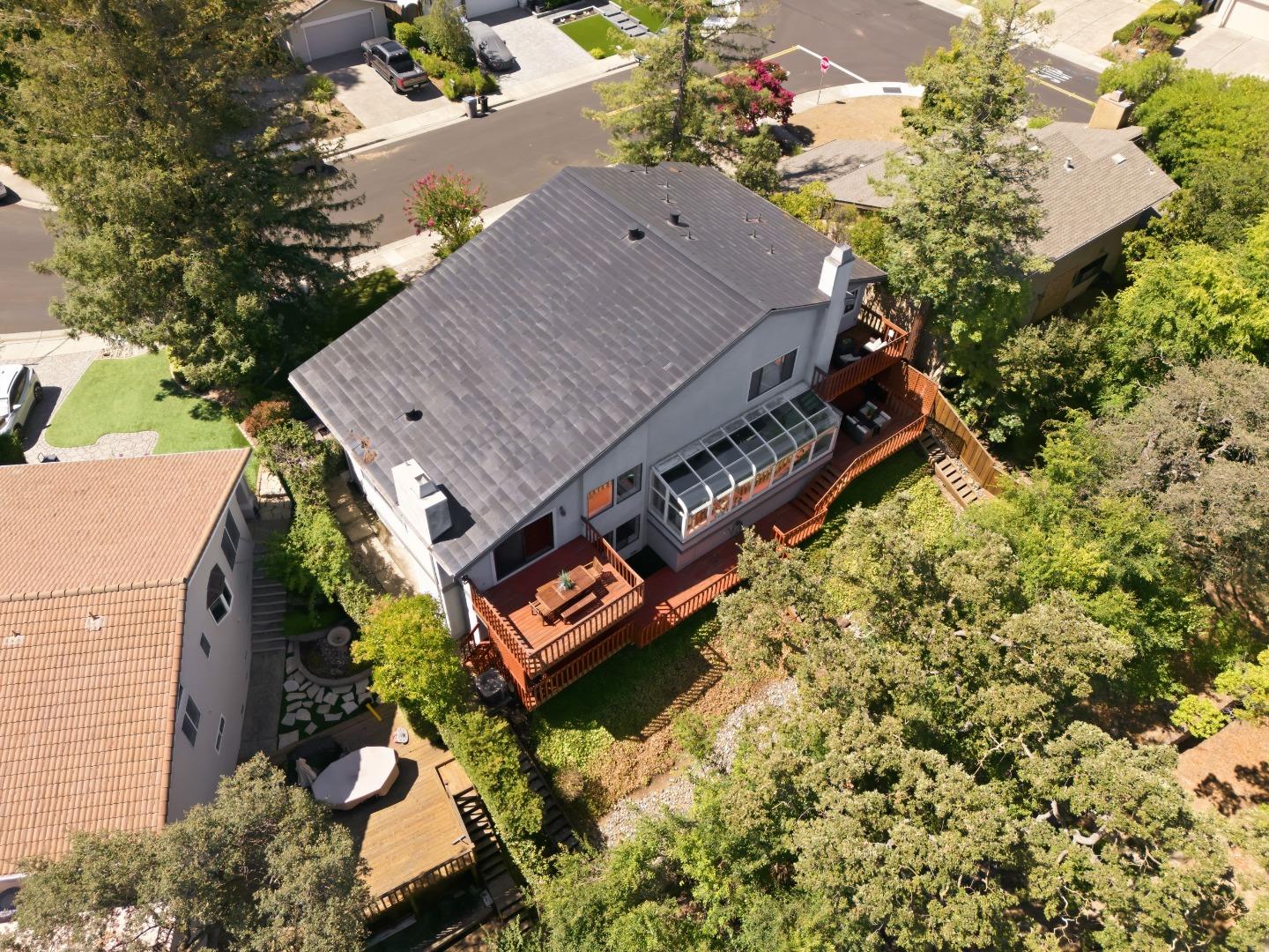 1667 Glenrock CT