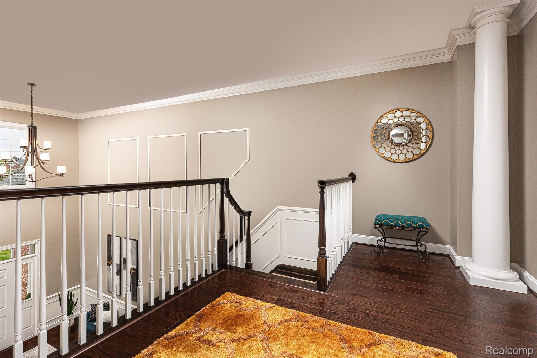 3903 N CENTURY OAK Circle