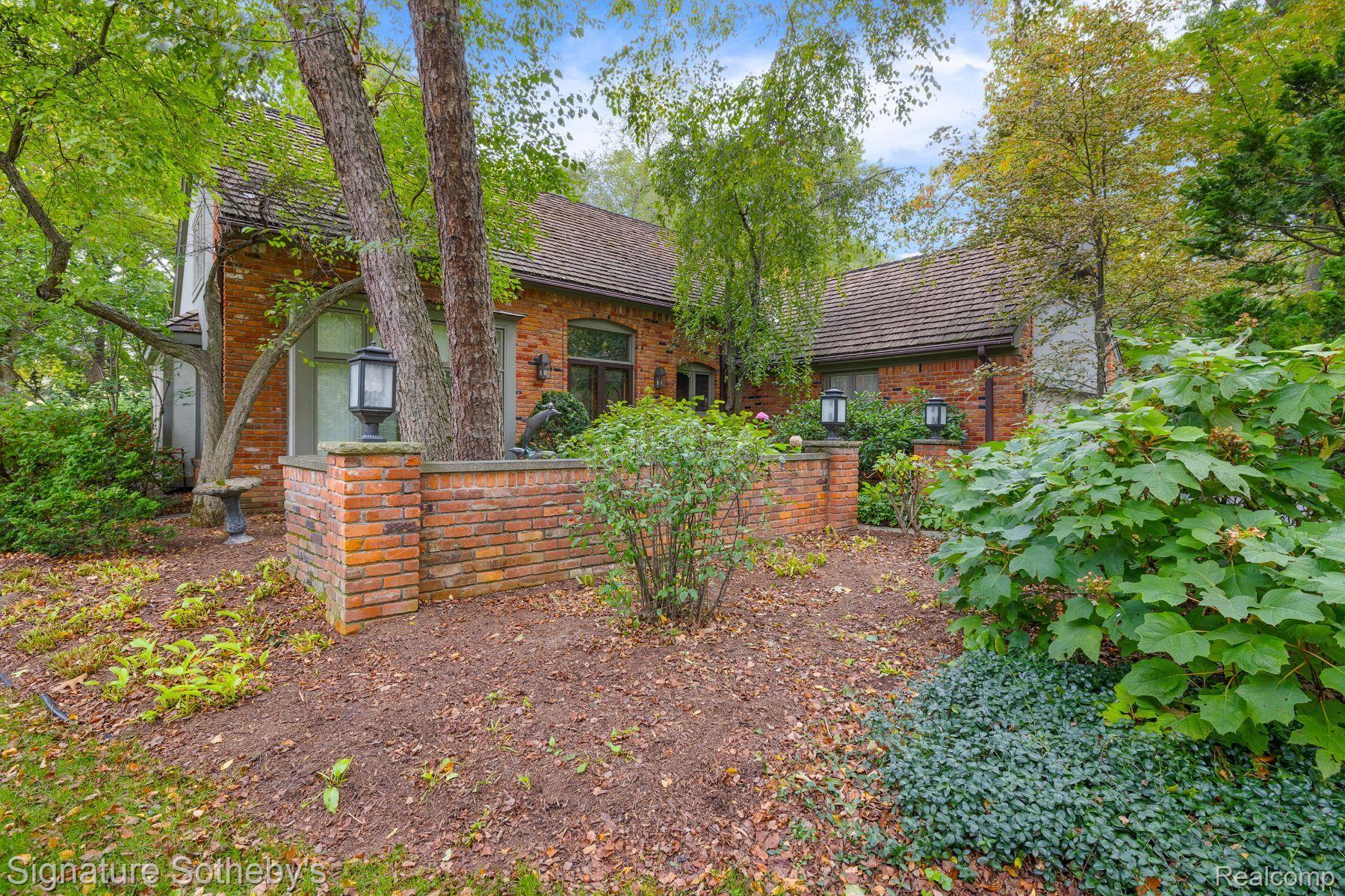 32863 OUTLAND Trail
