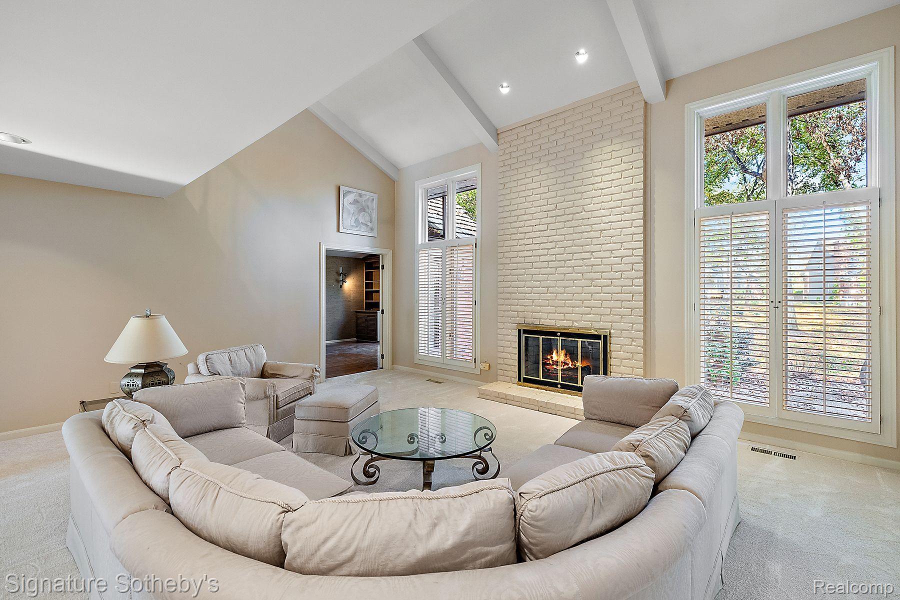 32863 OUTLAND Trail