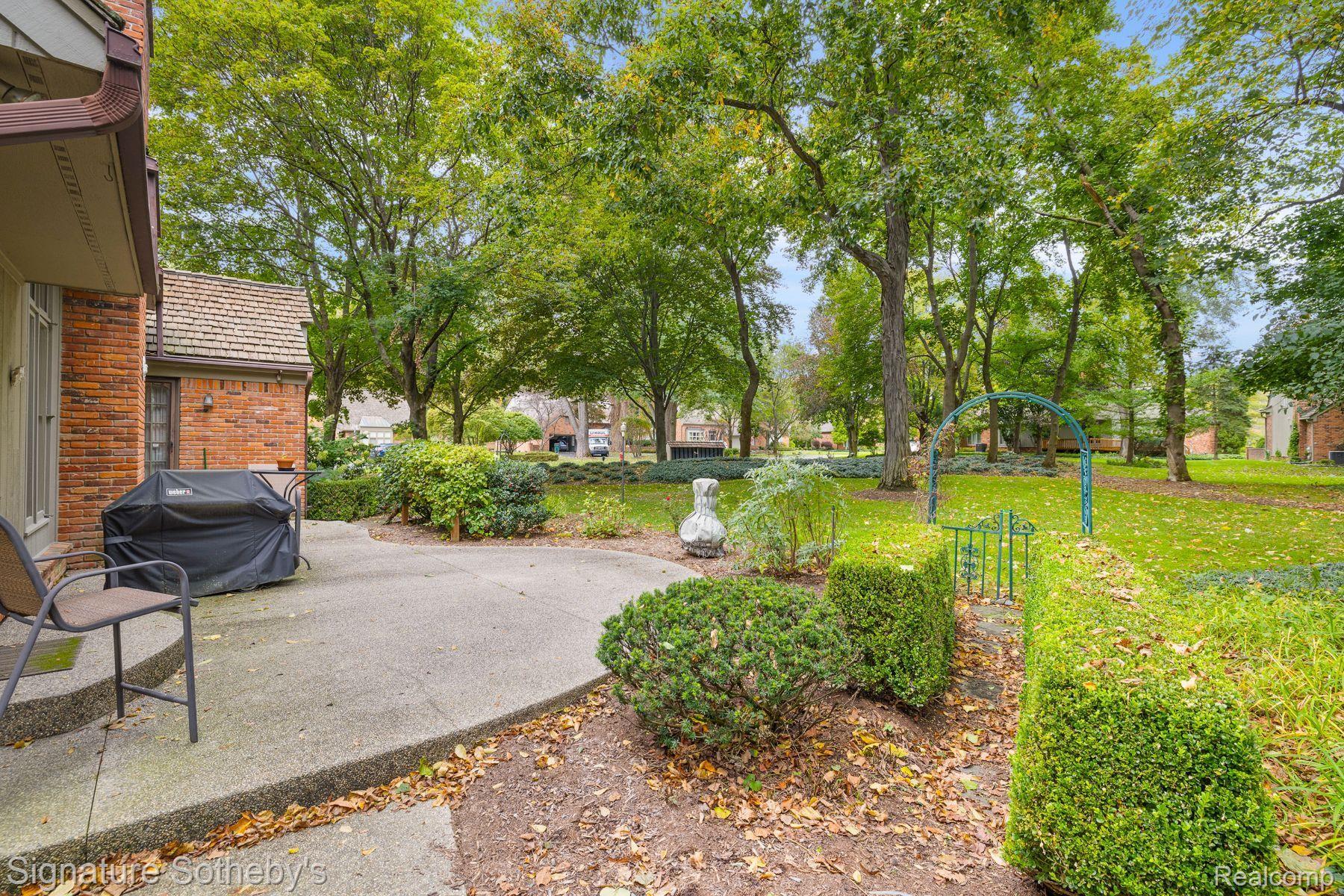 32863 OUTLAND Trail