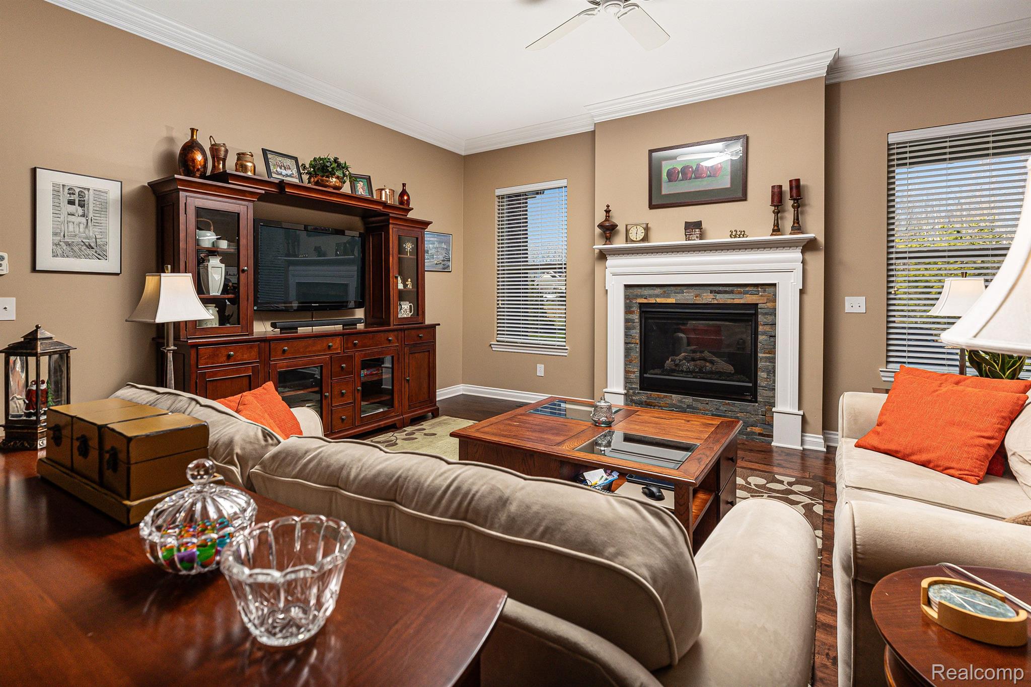 868 McIntosh Court