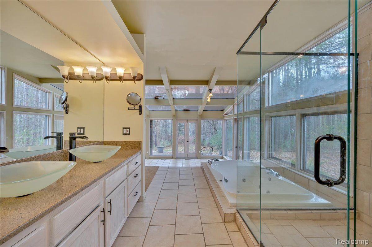 1473 CALEY Road