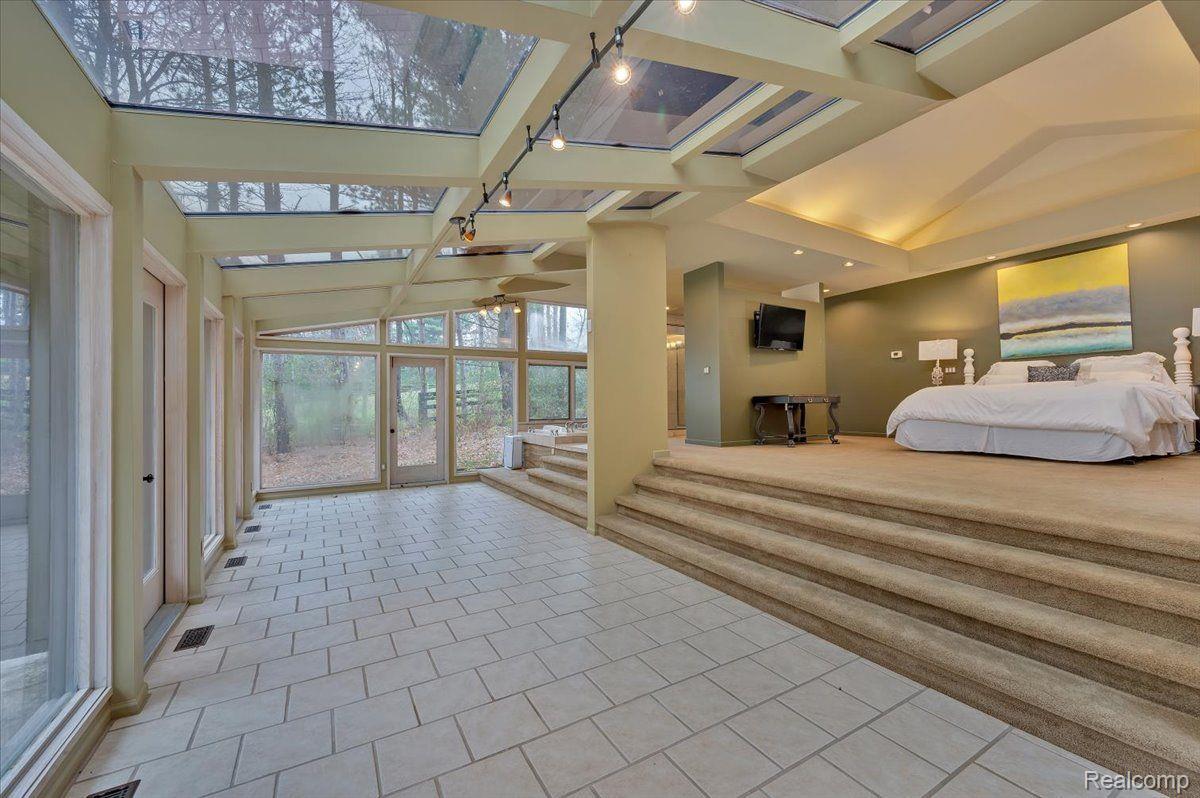1473 CALEY Road