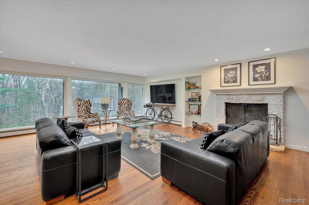1473 CALEY Road