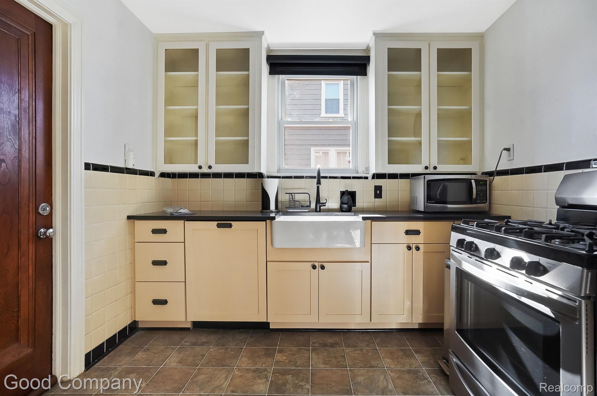 200 S PLEASANT Street A
