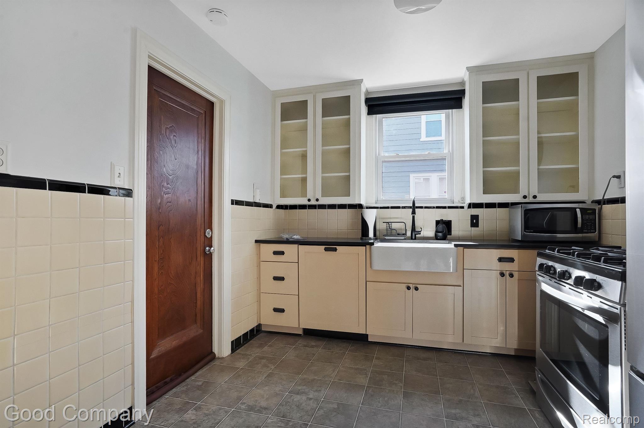 200 S PLEASANT Street A