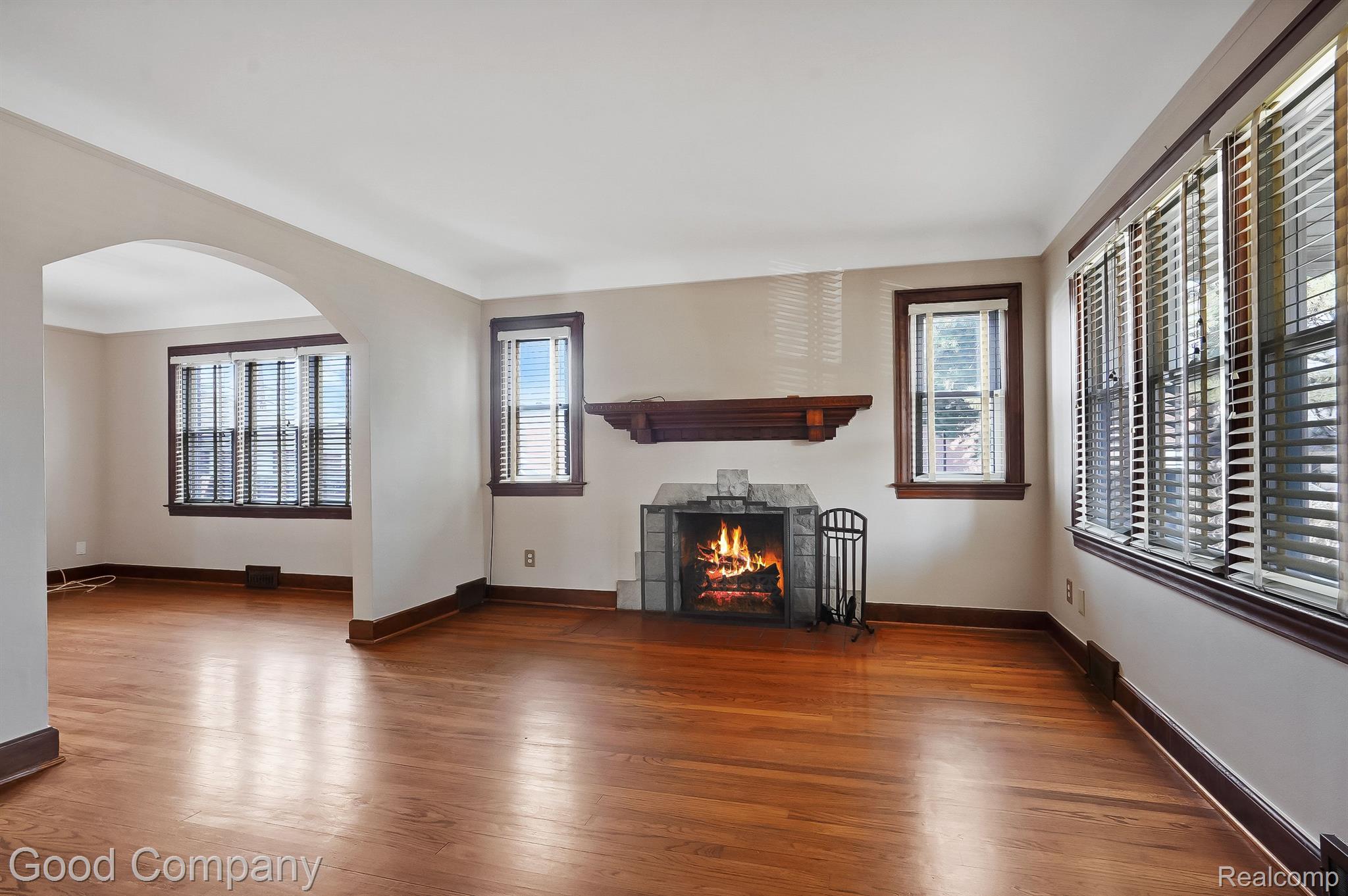 200 S PLEASANT Street A