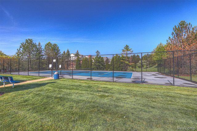 3566 OAKMONTE BLVD