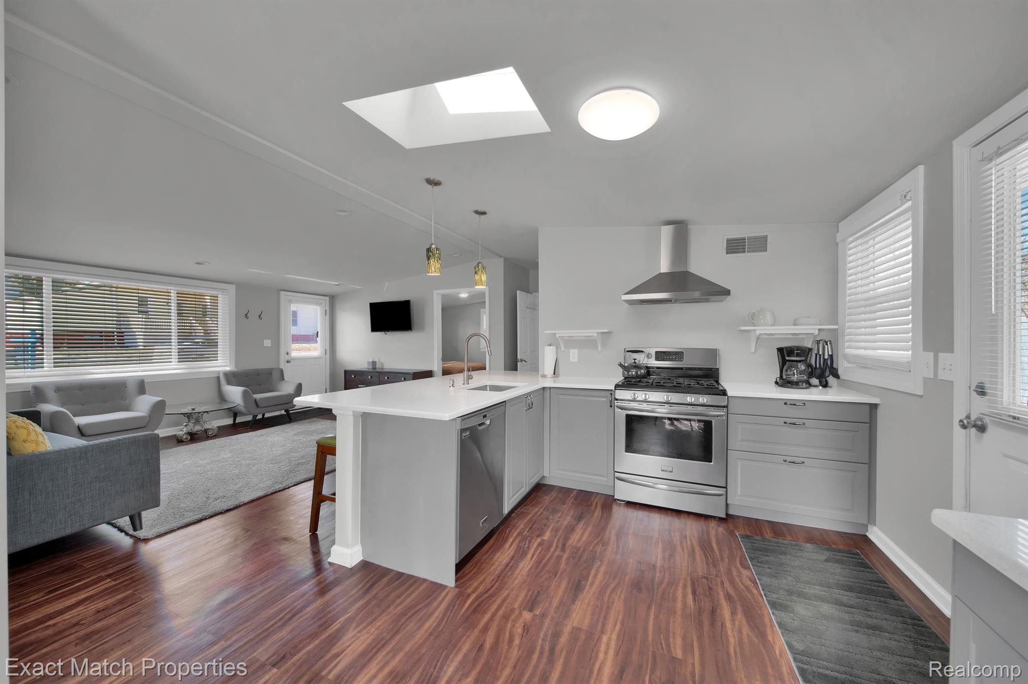 234 N SLATER Street