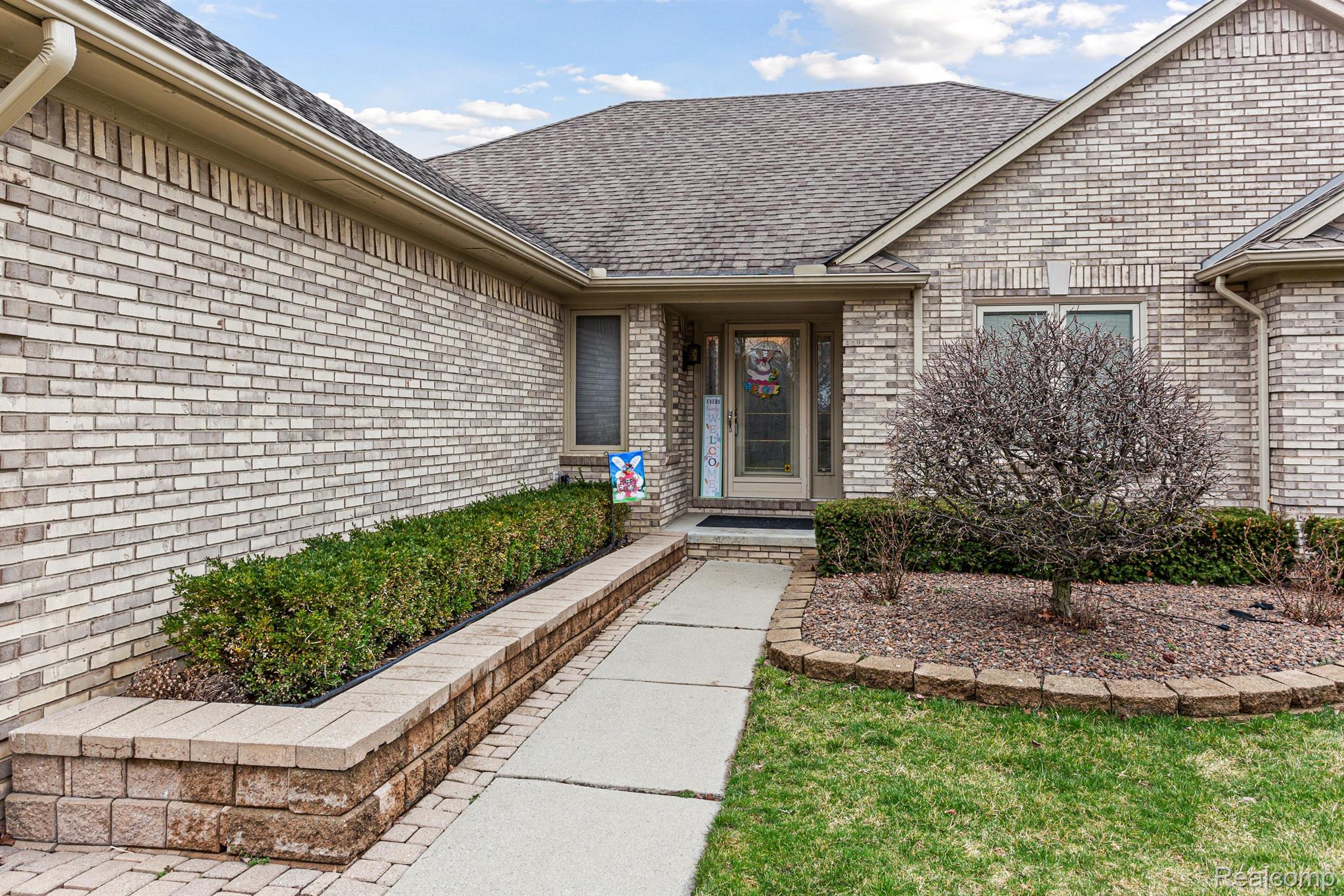 21205 YOUNG Drive