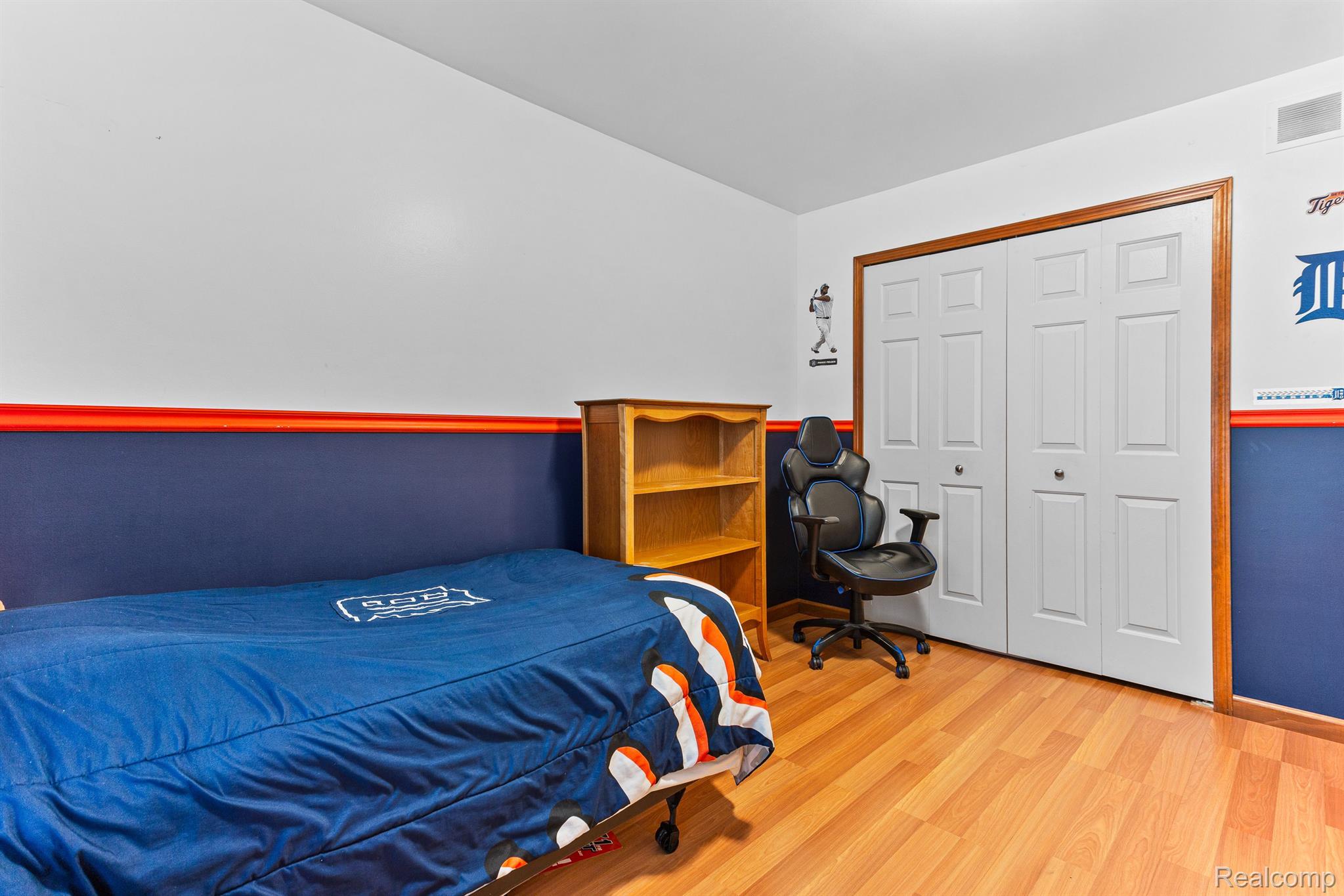 21205 YOUNG Drive